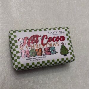 Castelbel Spiced Cocoa Scented Soap - Green and White